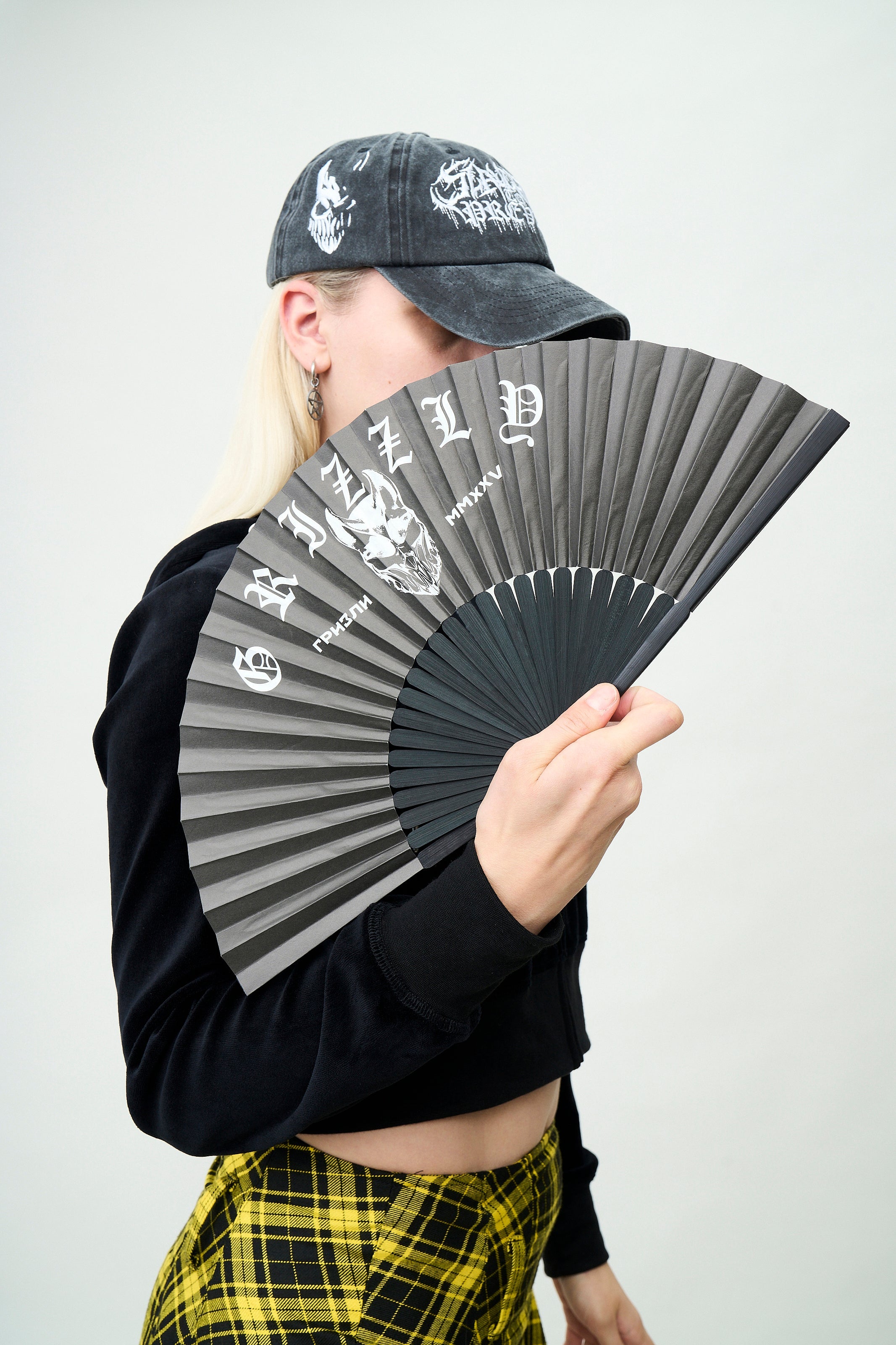 Slaughter to Prevail - Grizzly - Hand Fan