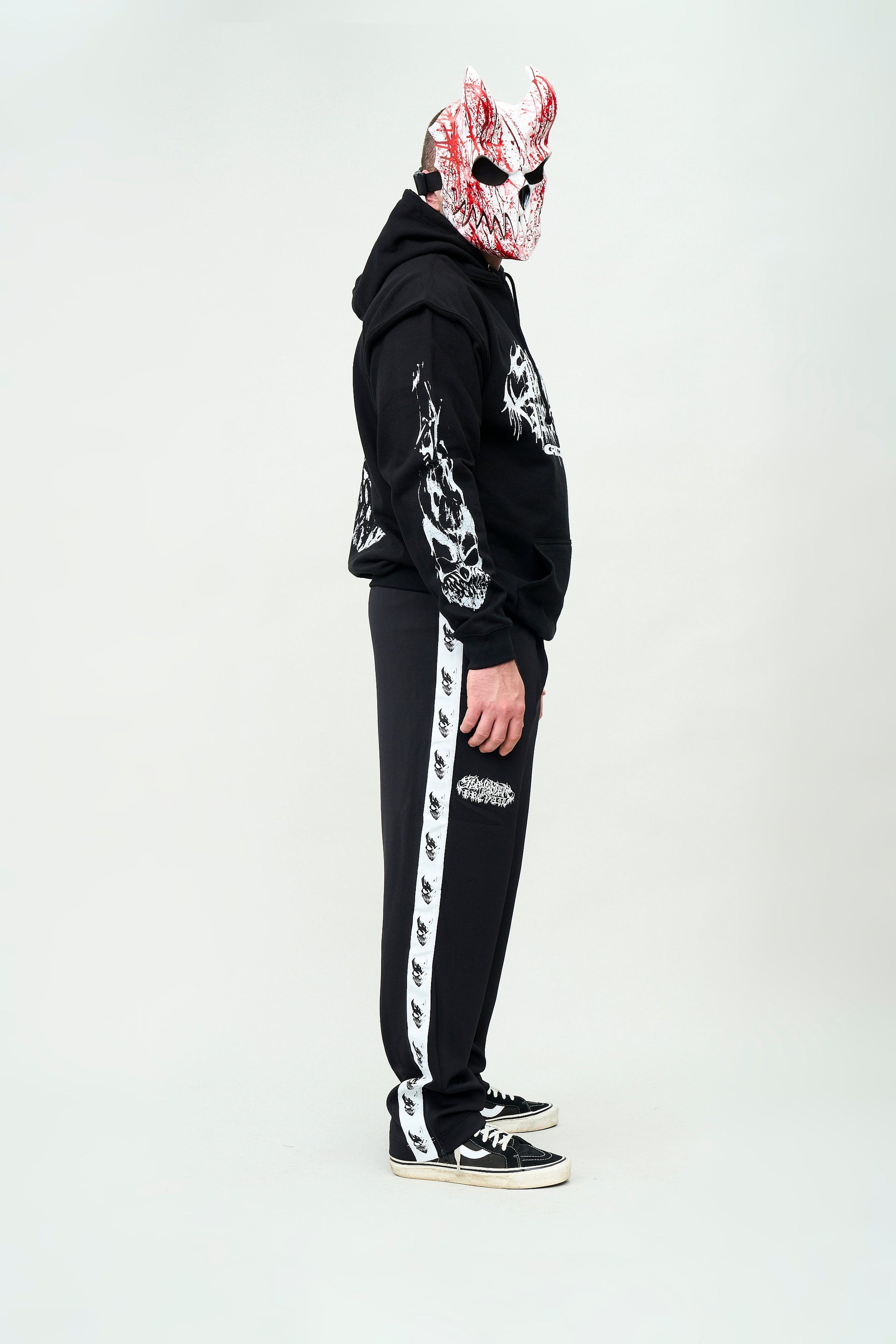 Slaughter to Prevail - Grizzly - Hoodie - First Blood Merchandise
