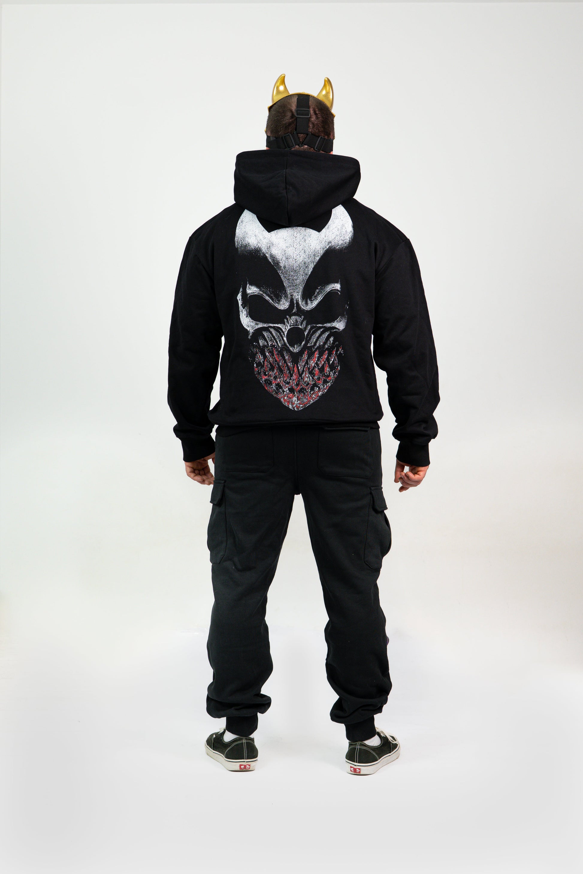 Slaughter to Prevail - Heavy Duty Grizzly - Hoodie - First Blood Merchandise