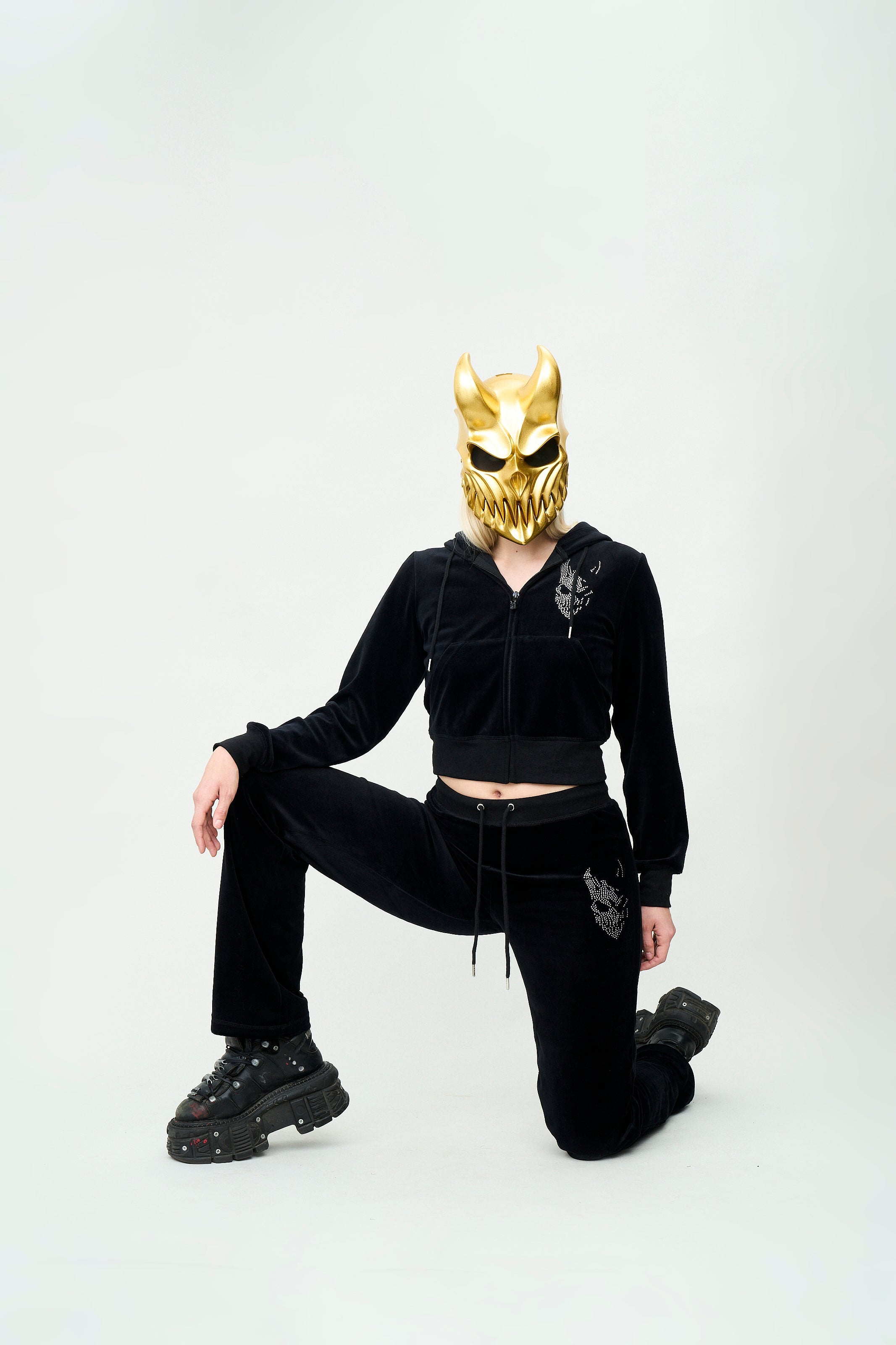 Slaughter to Prevail - Juicy Slam Velour - Zip-Up Hoodie