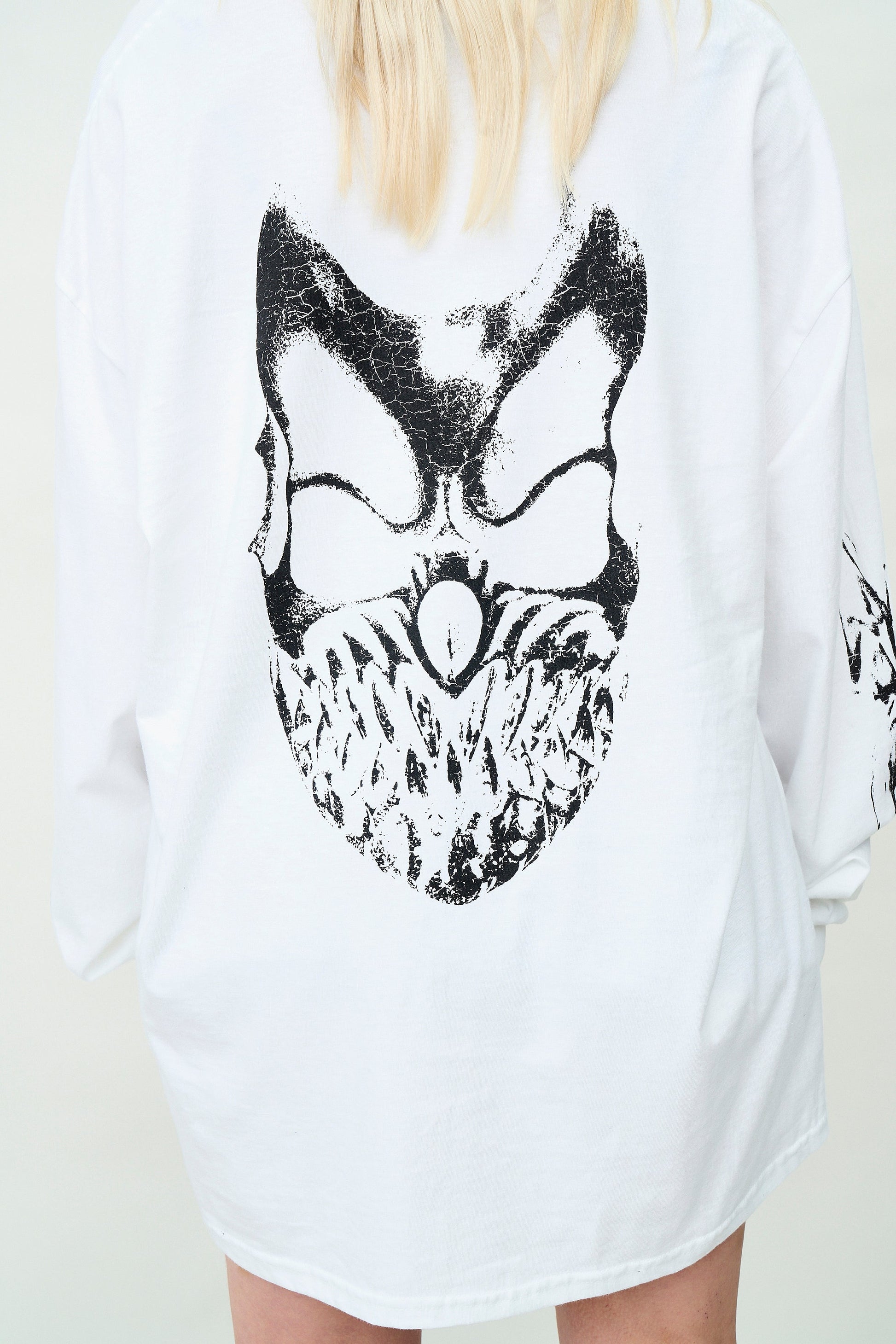 Slaughter to Prevail - White Flame Grizzly - Longsleeve - First Blood Merchandise