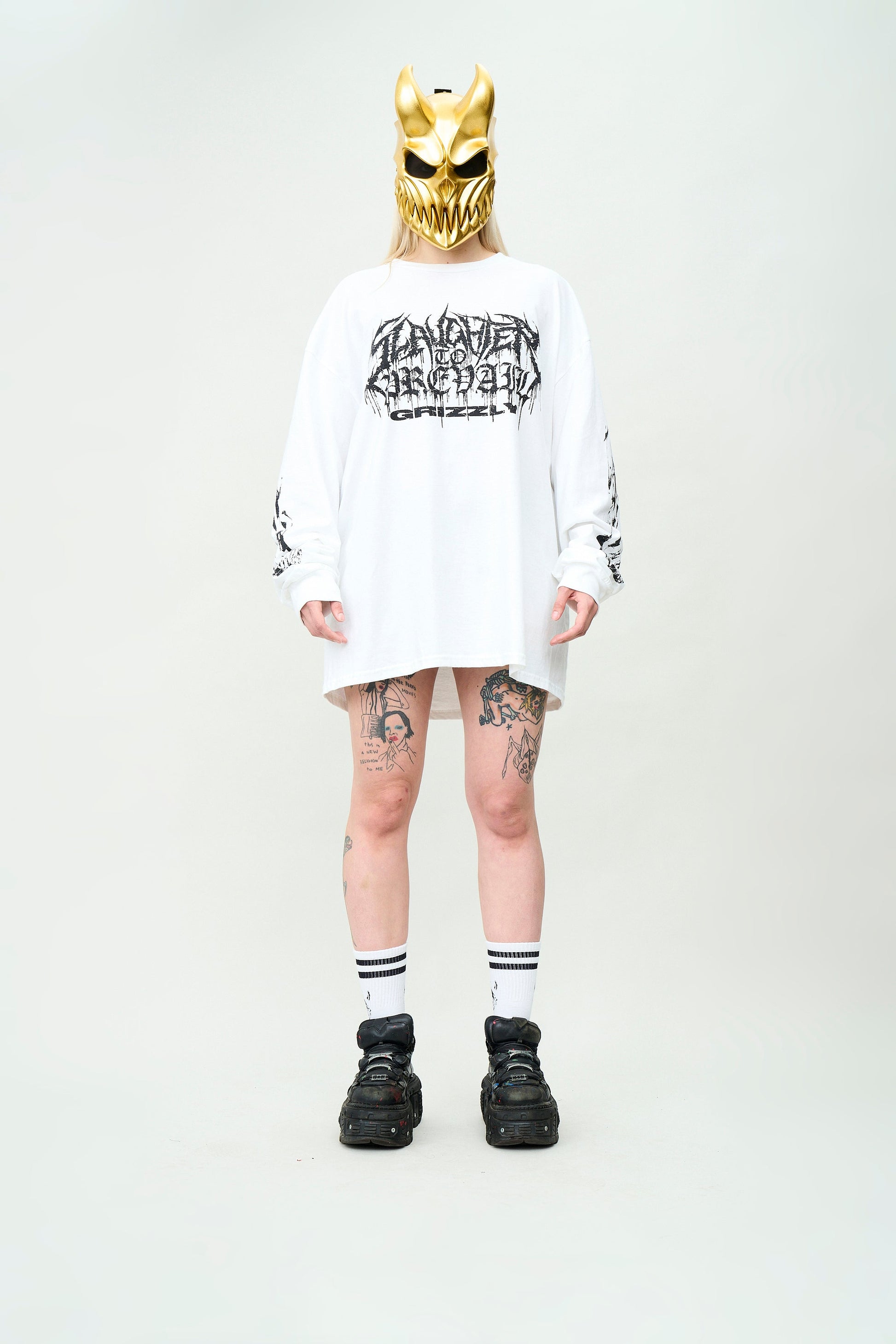 Slaughter to Prevail - White Flame Grizzly - Longsleeve - First Blood Merchandise